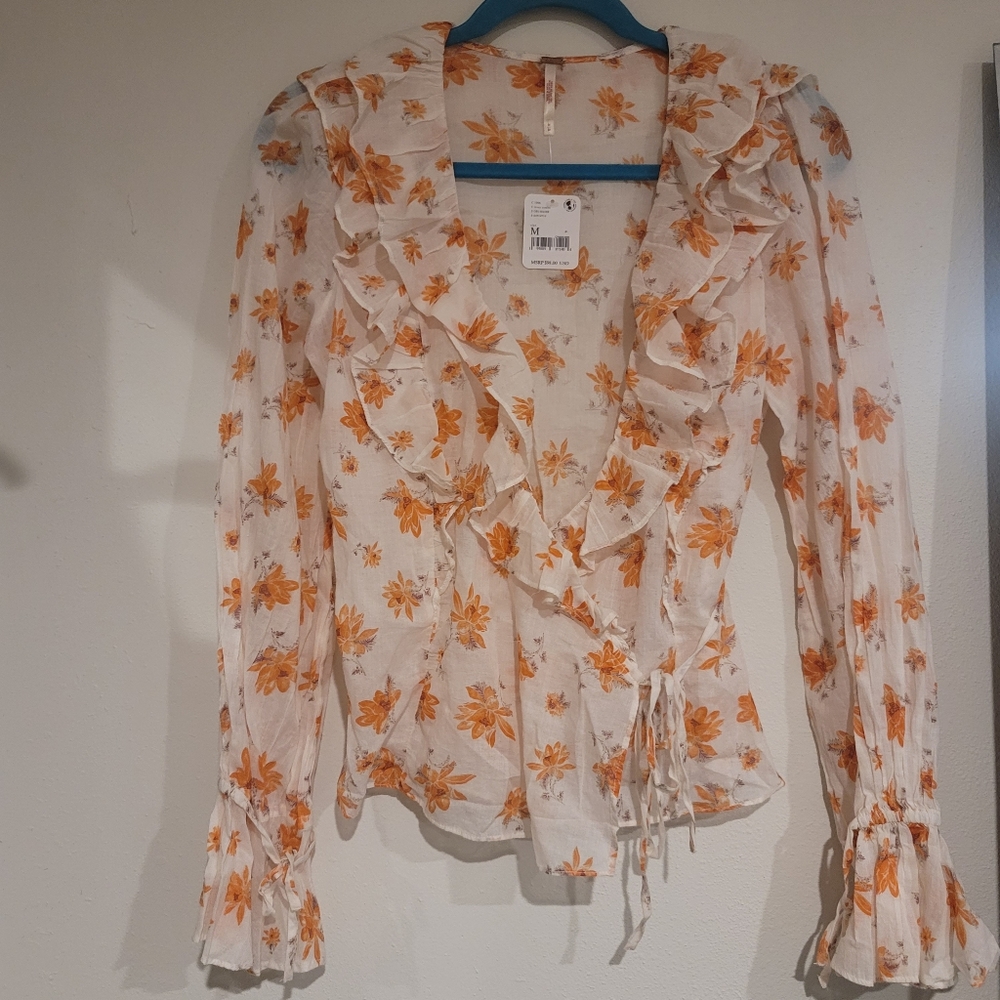 Free People Amanda Ruffle Top Size M NWT